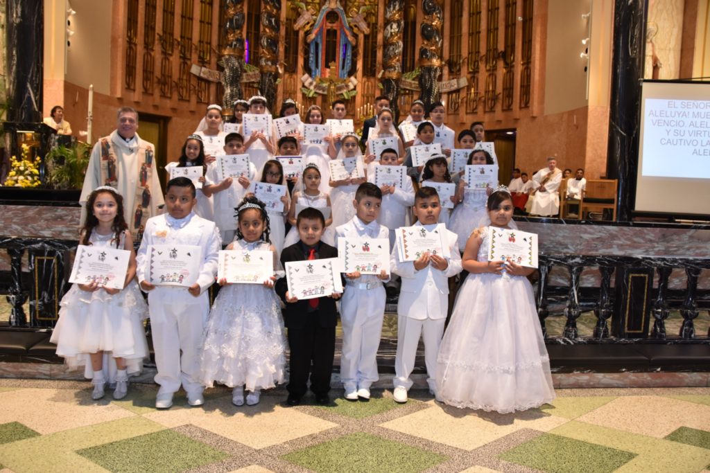 FIrst Communion Group 362
